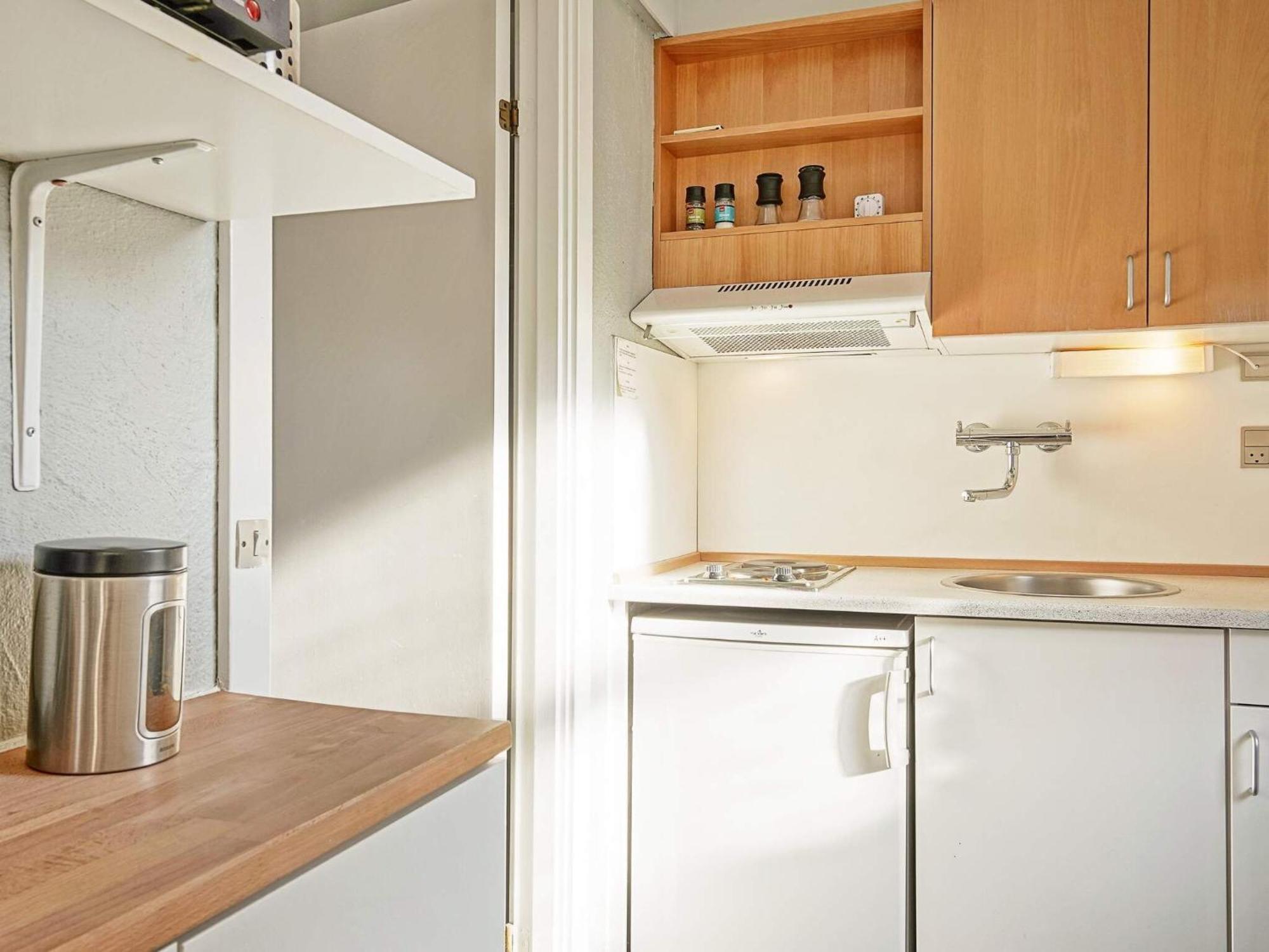 5 Person Holiday Home On A Holiday Park In Gudhjem Zewnętrze zdjęcie
